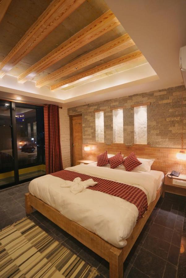 Hotel Mera Peak Private Limited Pokhara Exterior photo