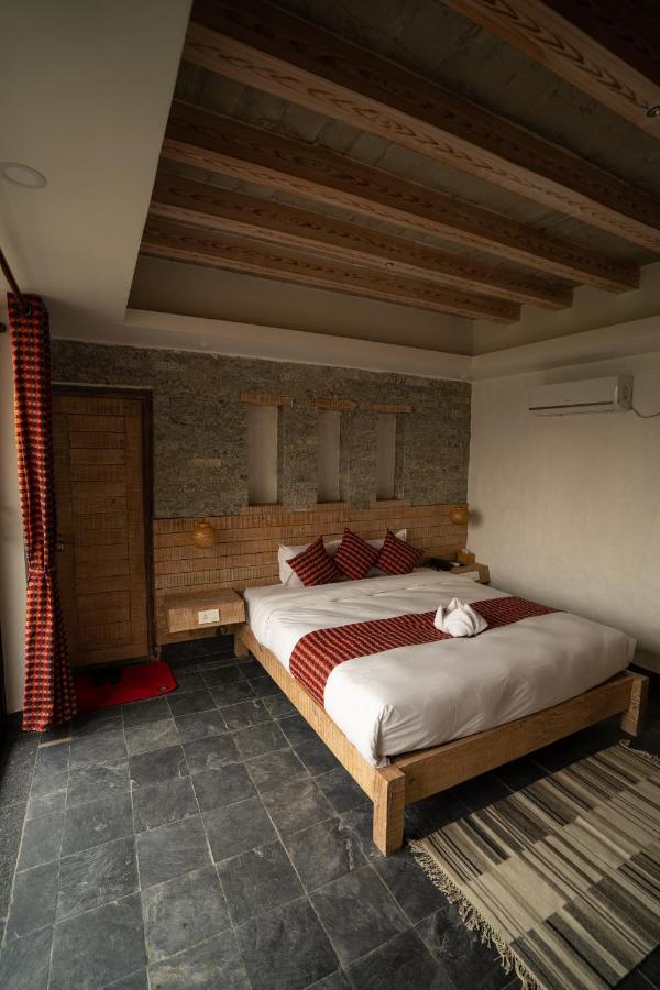 Hotel Mera Peak Private Limited Pokhara Exterior photo