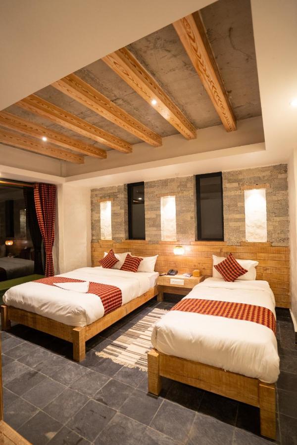 Hotel Mera Peak Private Limited Pokhara Exterior photo